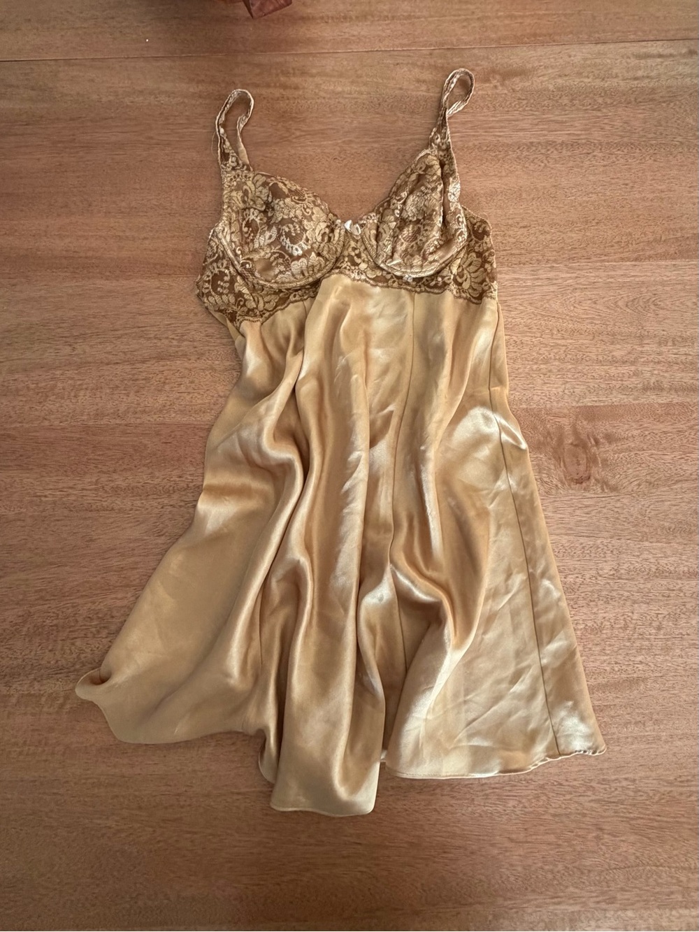 Vintage 1999 Victoria’s Secret Gold Label Satin Slip Nightgown L